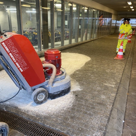 Antislip maken door boucharderen