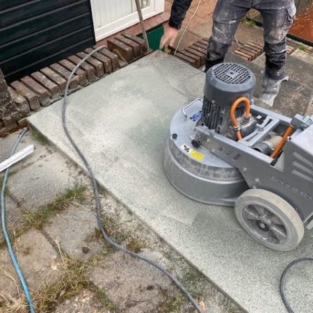 Boucharderen beton, ruw maken